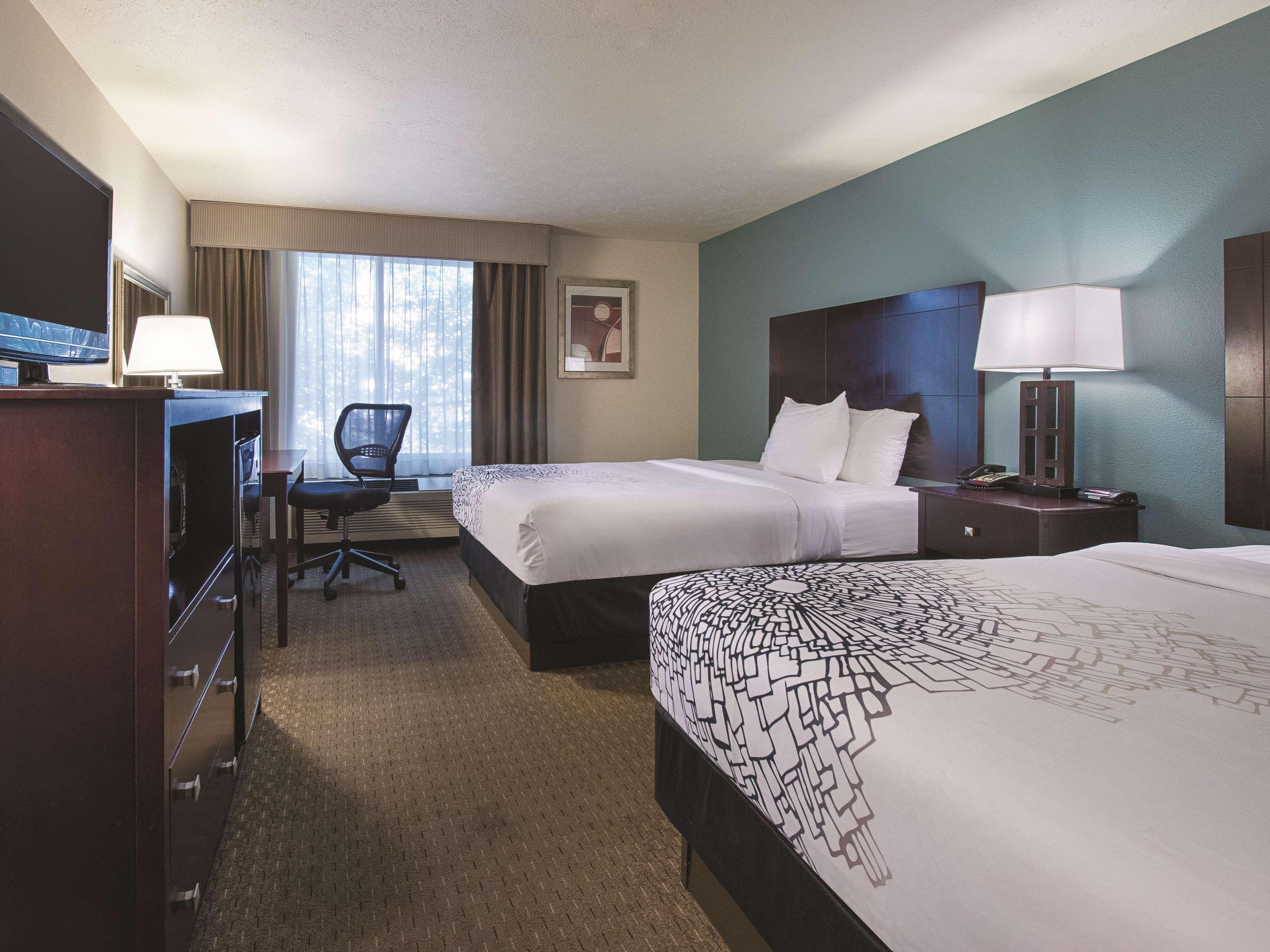מלון La Quinta By Wyndham Portland Nw מראה חיצוני תמונה