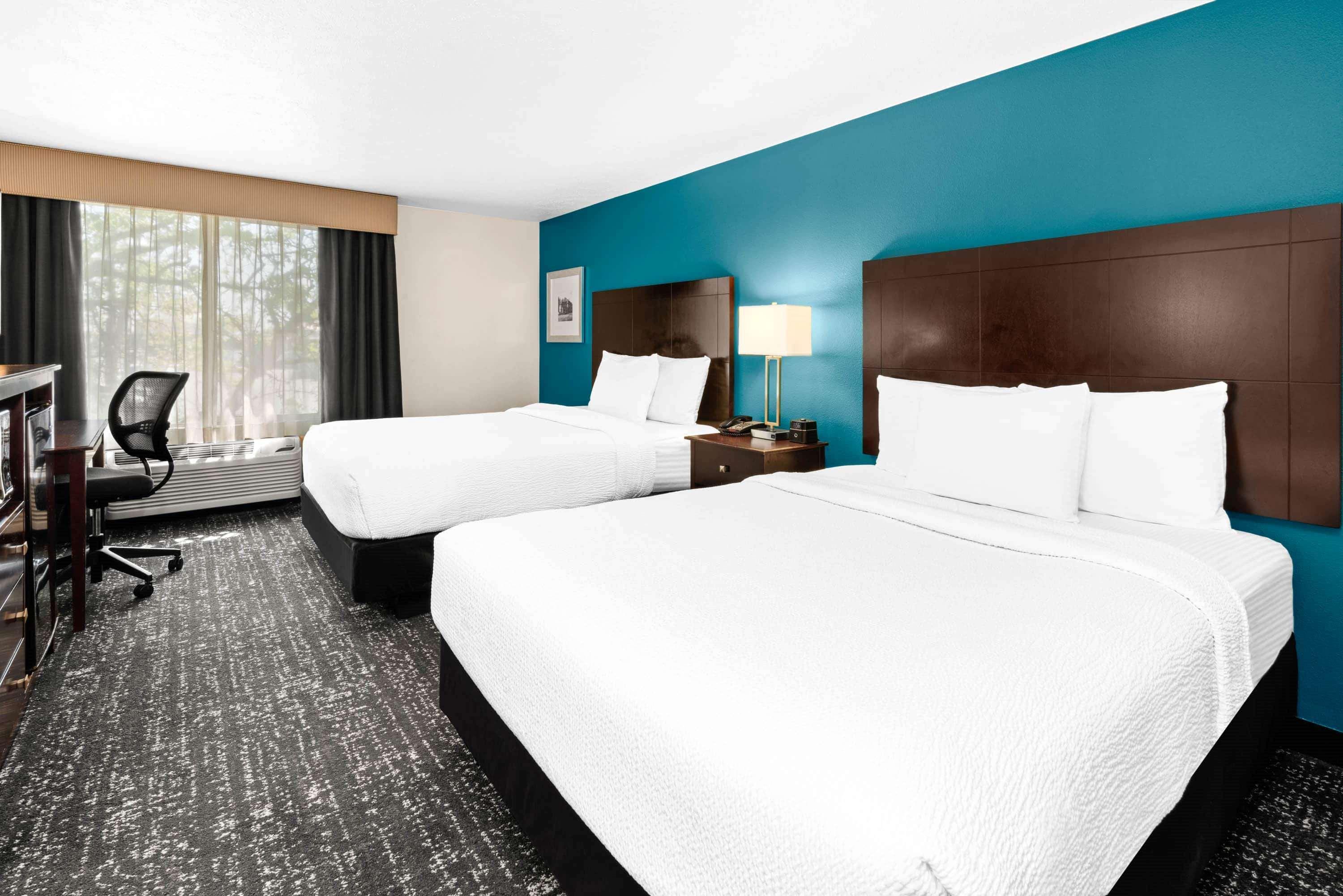 מלון La Quinta By Wyndham Portland Nw מראה חיצוני תמונה