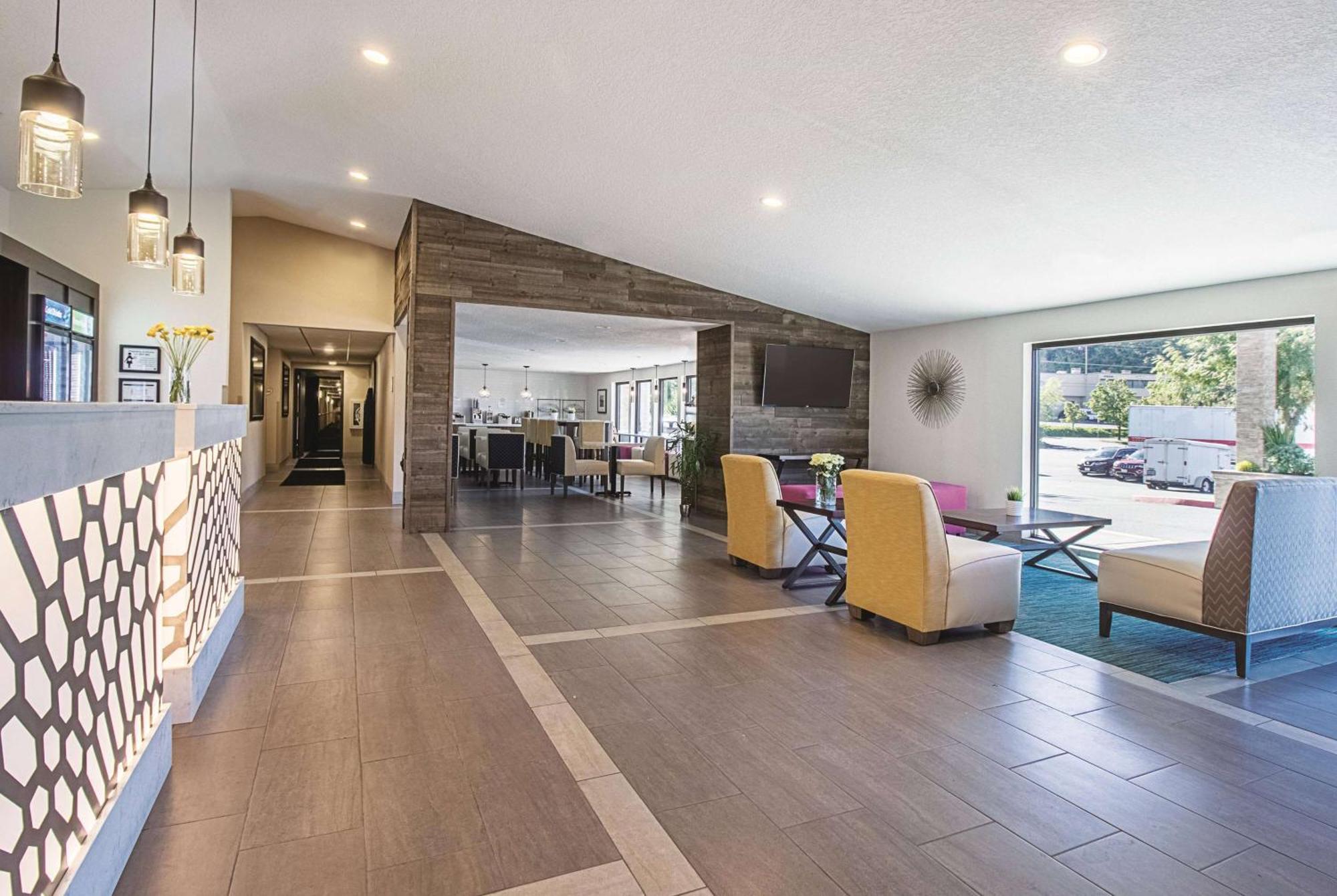 מלון La Quinta By Wyndham Portland Nw מראה חיצוני תמונה