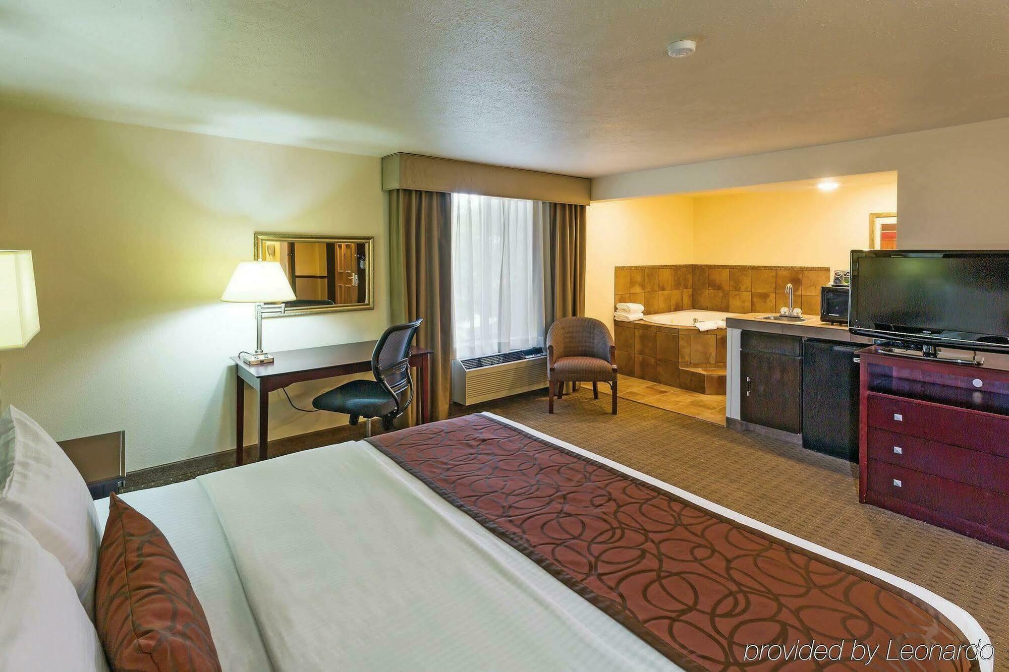 מלון La Quinta By Wyndham Portland Nw מראה חיצוני תמונה