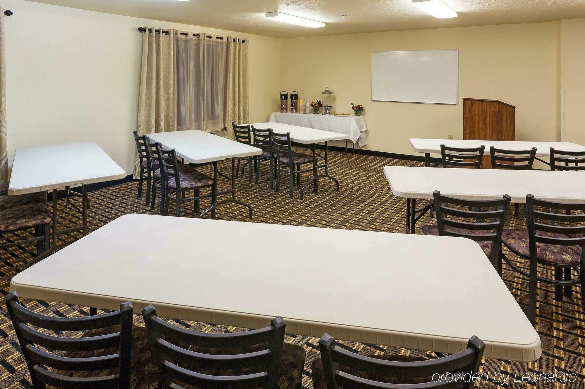מלון La Quinta By Wyndham Portland Nw מראה חיצוני תמונה
